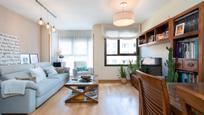 Living room of Flat for sale in  Madrid Capital