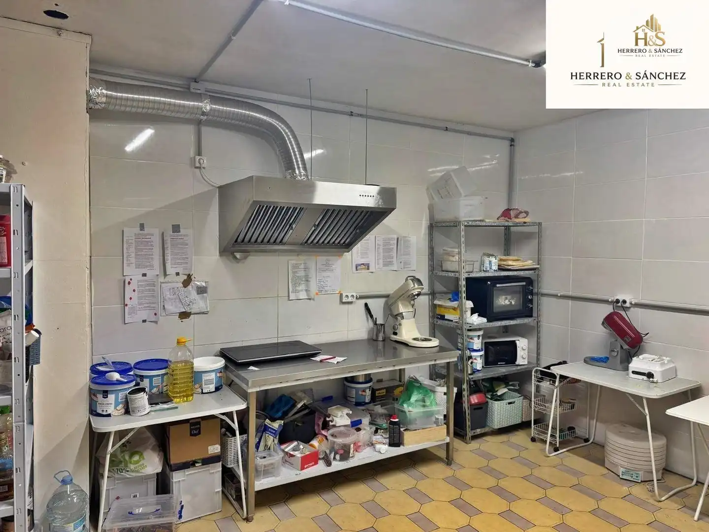 Local comercial en venta en Avenida CONDES DE SOTO AMENO, imagen 16