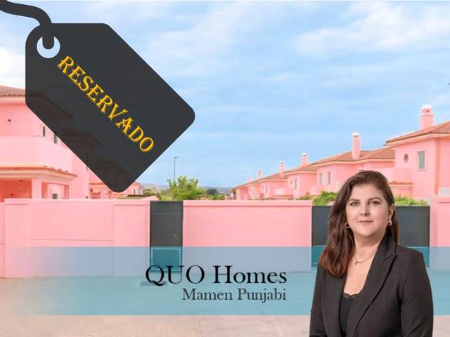 Casa-chalet en Venta en Avenida de Francia en Puertas del sur - Guadabajaque