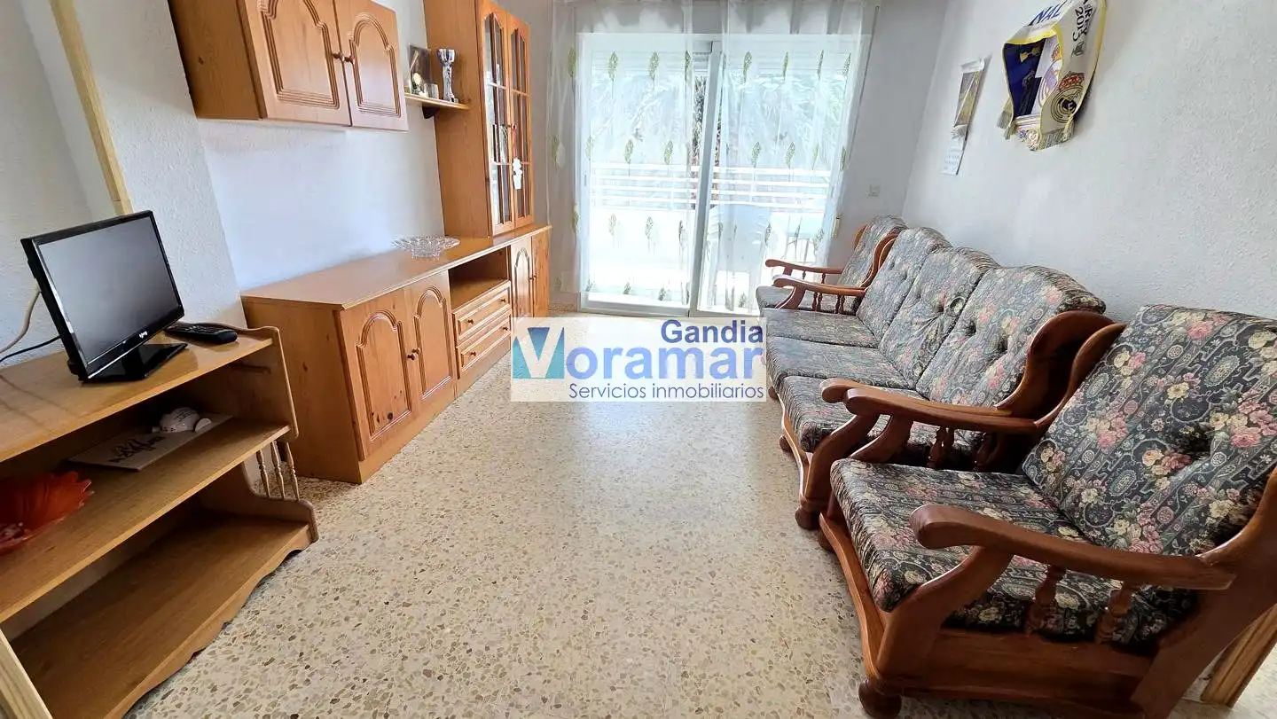 Wohnzimmer von Wohnungen zur Miete in Miramar mit Heizung, Terrasse und Möbliert