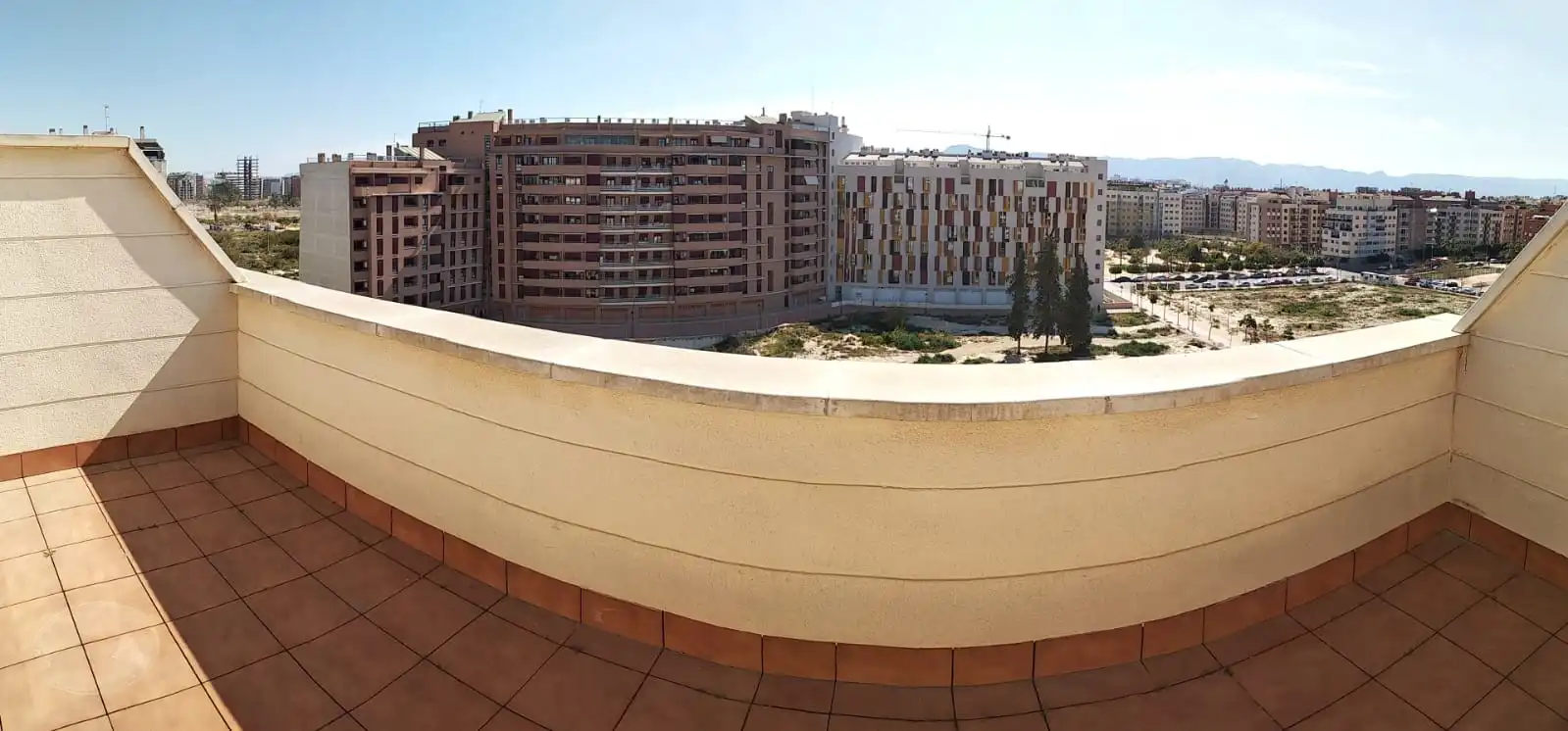 Dachboden zur Miete in Juan Carlos I