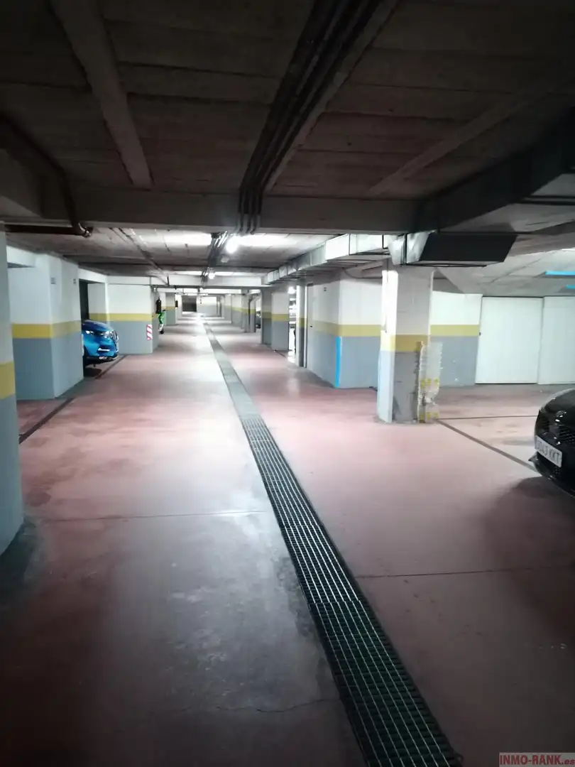 Einzelparkplatz zum Verkauf in Centro Urbano, imagen 4
