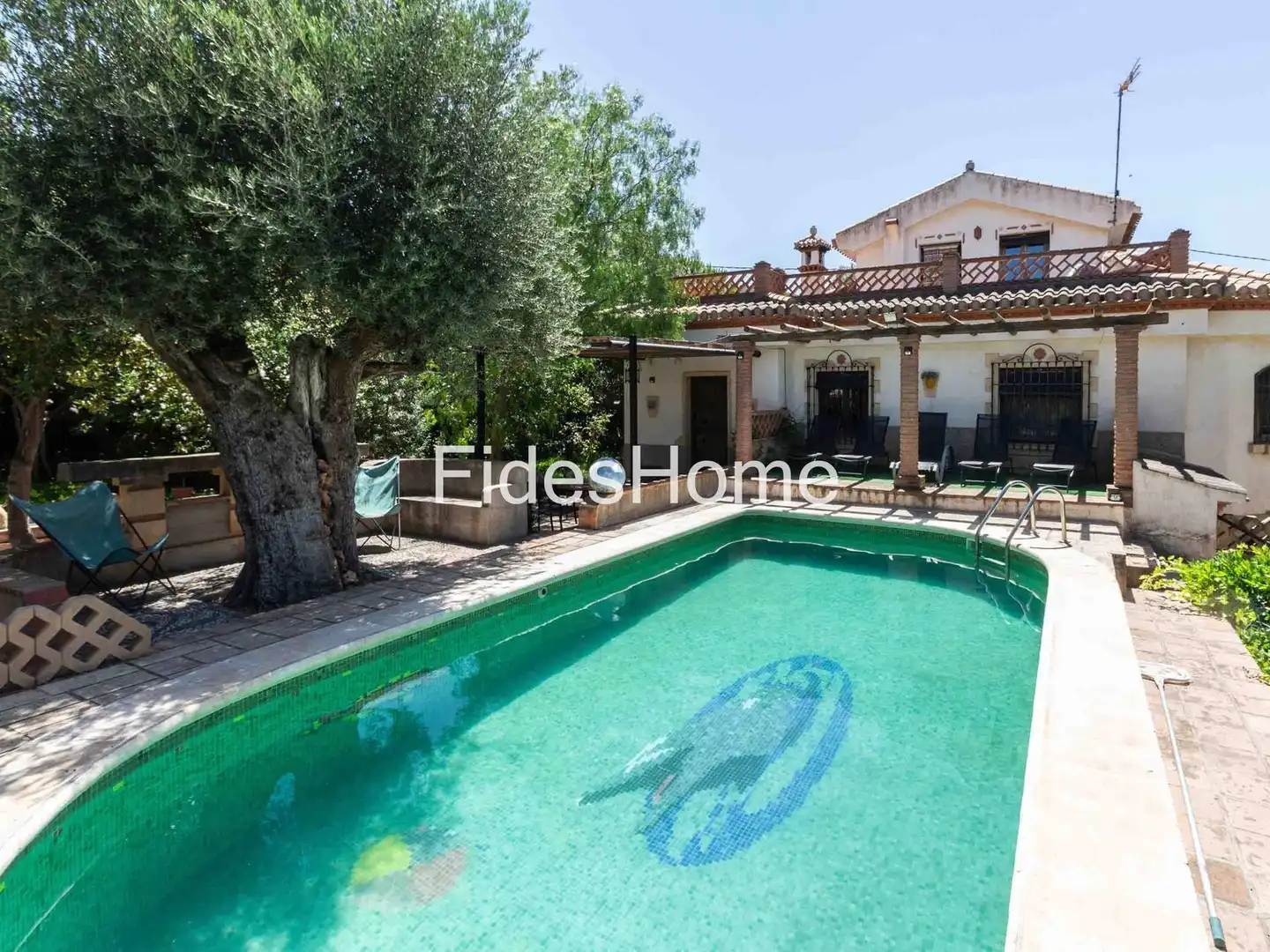 Detached house with pool for sale in XFF4+98C Acequias 0