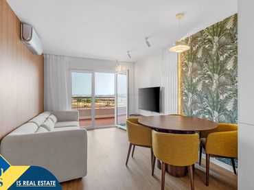 Penthouse with pool for sale in Los Balcones - Los Altos