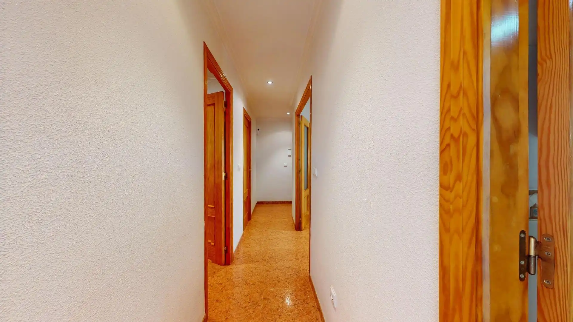 Flat for sale in Elche / Elx  with Air Conditioner and Heating