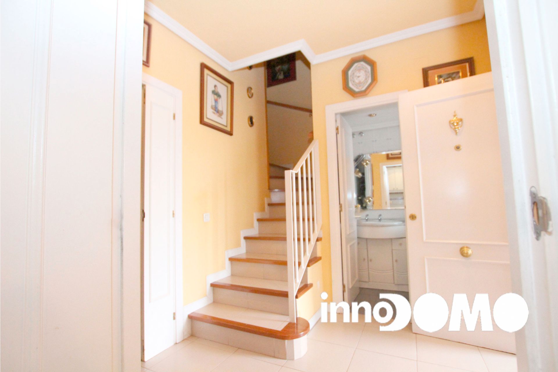 Casa adosada en venta en Moraleja de Enmedio con Calefacción, Jardín privado y Parquet