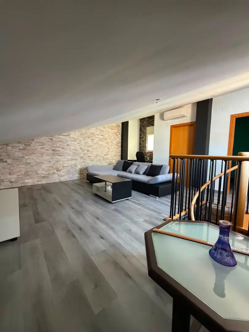 Living room of Flat for sale in Bellpuig  with Air Conditioner, Heating and Parquet flooring