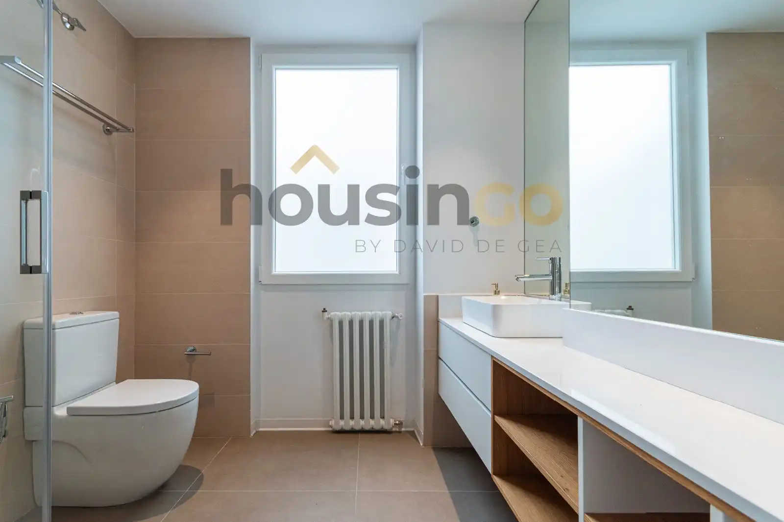 Badezimmer von Wohnung zur Miete in Madrid mit Klimaanlage, Heizung und Abstellraum