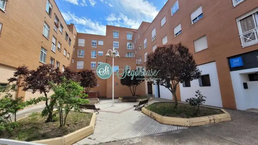 Exterior view of Flat for sale in Segovia  with Heating, Parquet flooring and Terrace