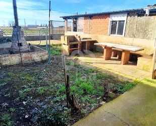 Jardí de Casa o xalet en venda en San Pedro Bercianos