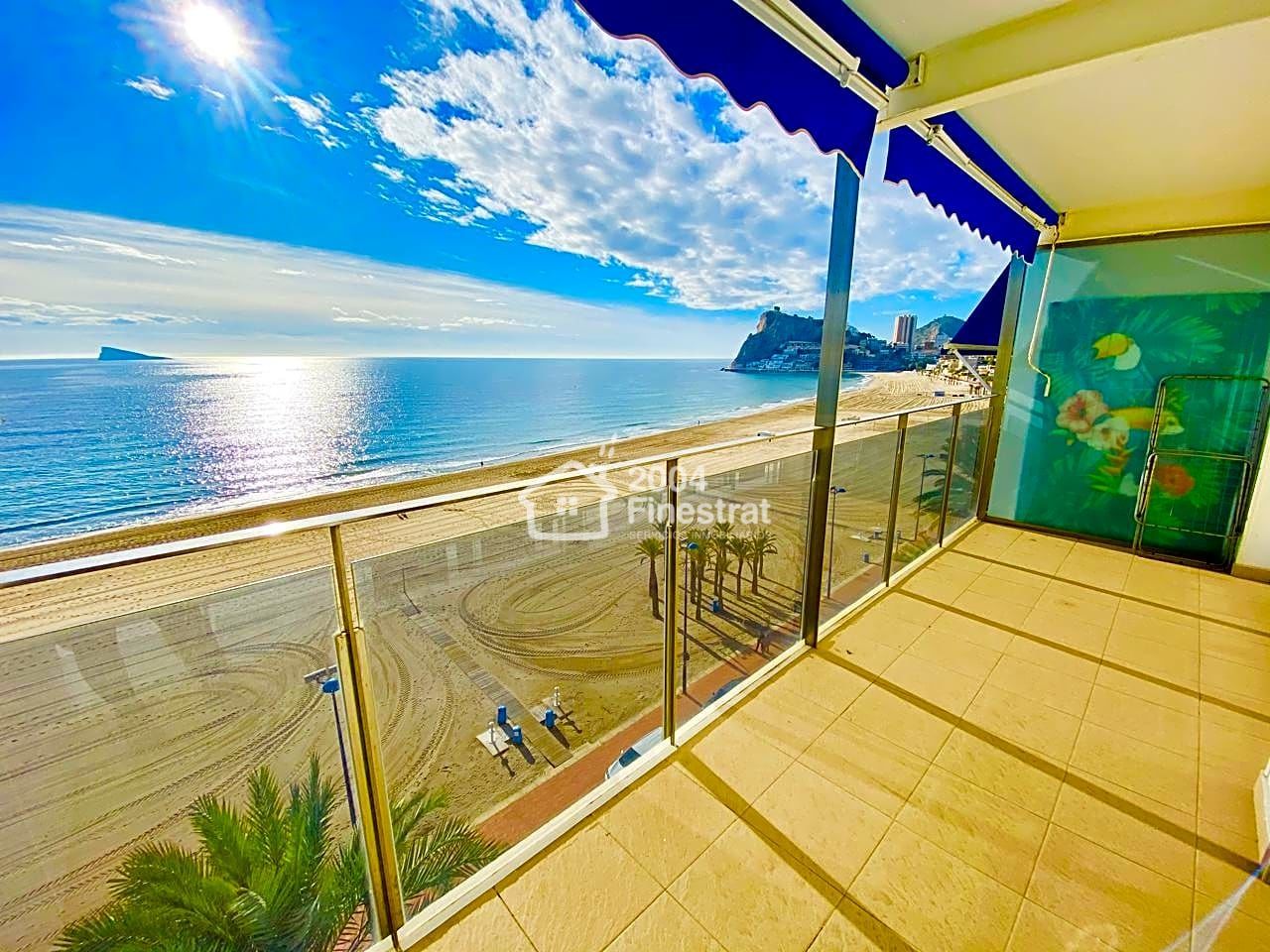 Terrassa de Apartament de lloguer en Benidorm amb Terrassa i Moblat