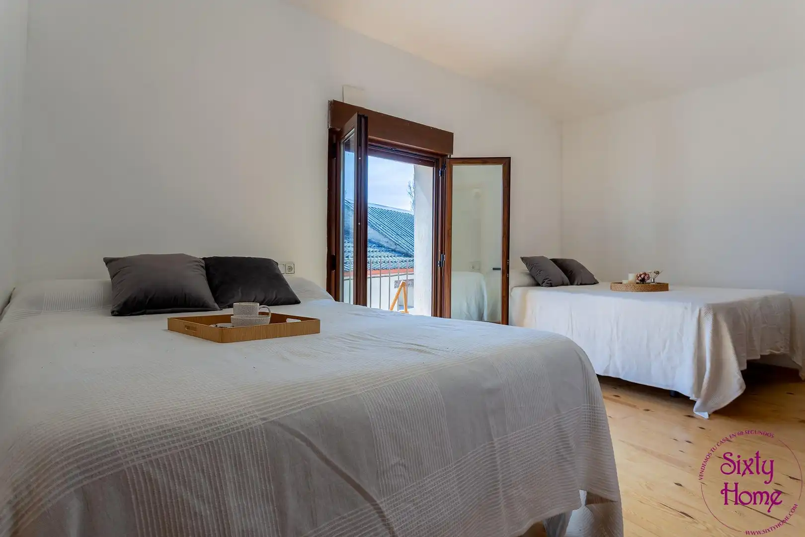 Bedroom of Houses for sale in Jaca  with Parquet flooring and Balcony