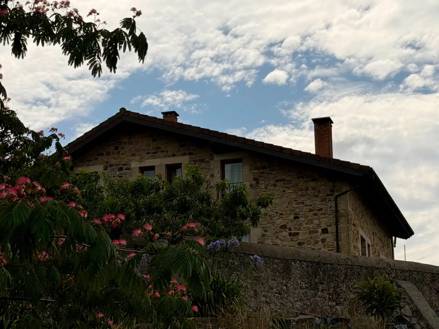 Vista exterior de Casa o xalet en venda en Polanco amb Calefacció, Jardí privat i Terrassa