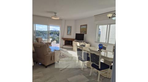 Photo 3 of Flat to rent in Calahonda, Mijas