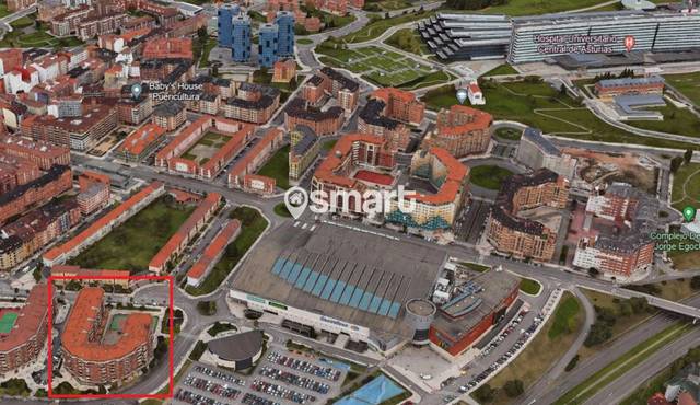 Garaje en Venta en General Sabino Fernández Campo en Teatinos - Los Prados