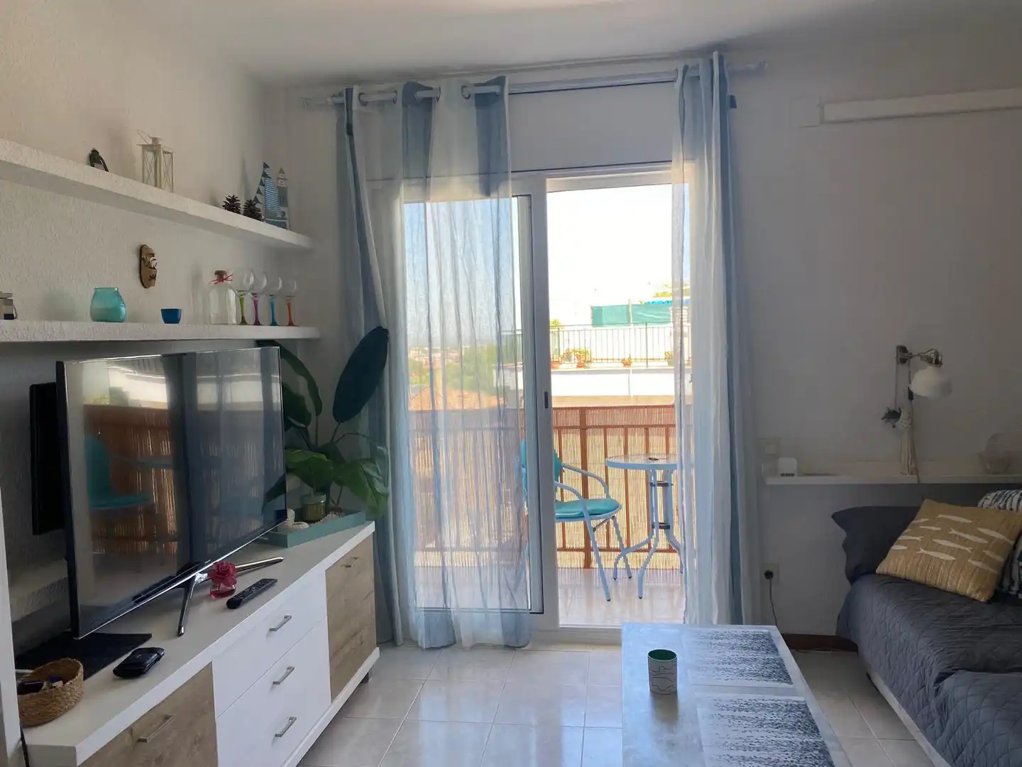 Habitación de Apartamento en venta en Torredembarra con Aire acondicionado, Calefacción y Trastero