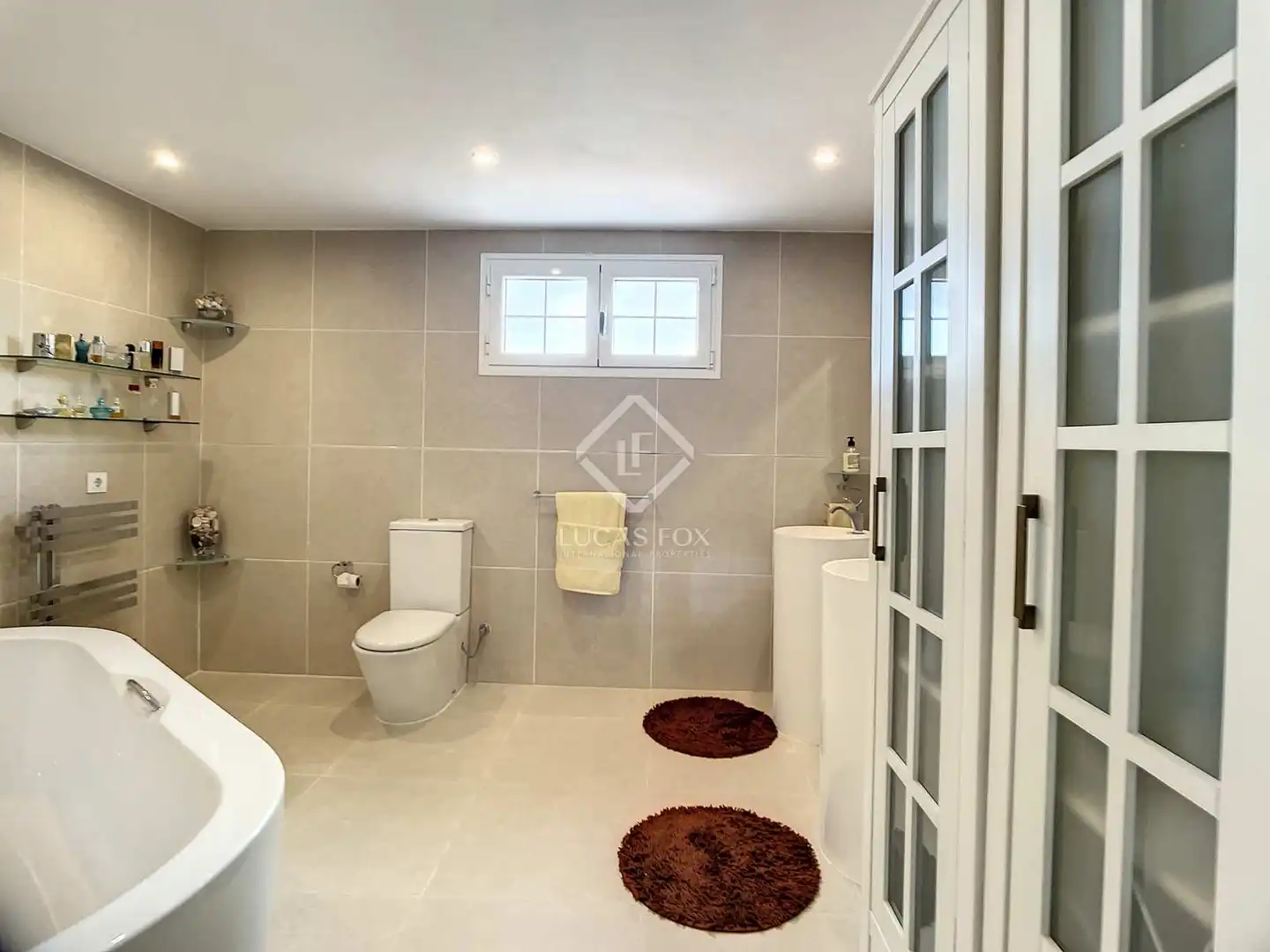Bathroom of Houses for sale in Maó - Mahón  with Air Conditioner, Heating and Private garden