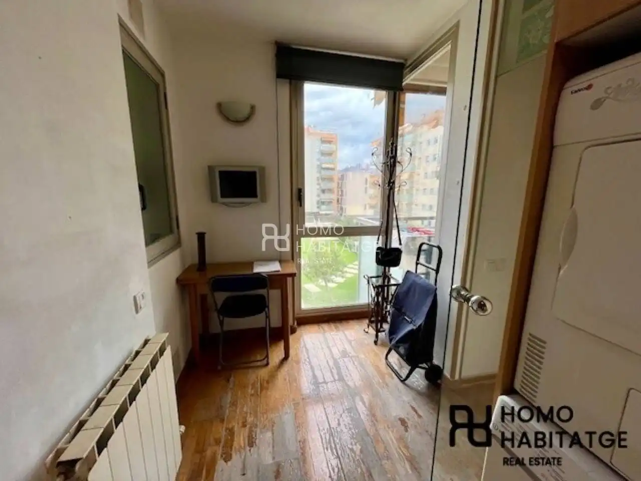 Habitación de Piso en venta en Barberà del Vallès con Calefacción, Parquet y Balcón