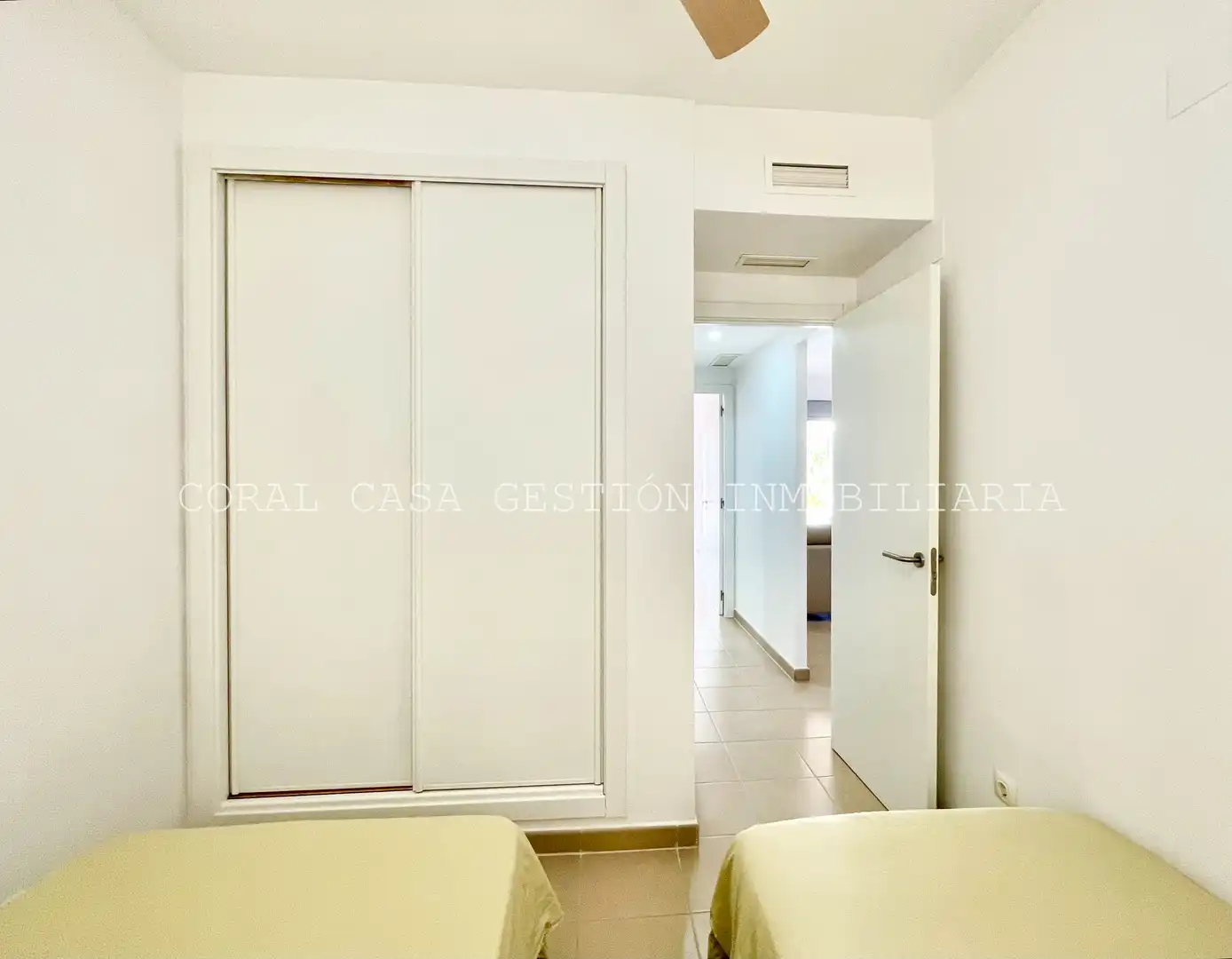 Apartamento de alquiler en V-01, Almenara