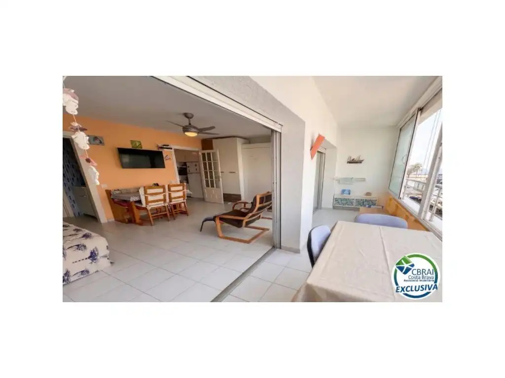 Studio with lift for sale in Avenida De La Gola De L'Estany 10, imagen 3