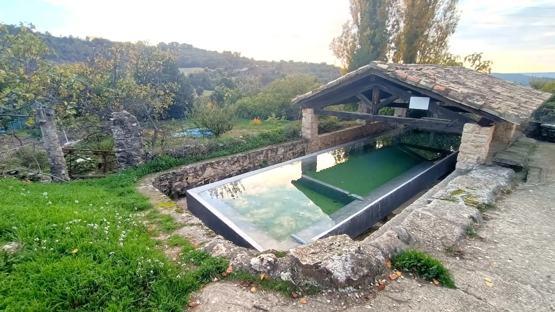 Piscina de Casa o chalet en venta en Pareja con Terraza y Trastero