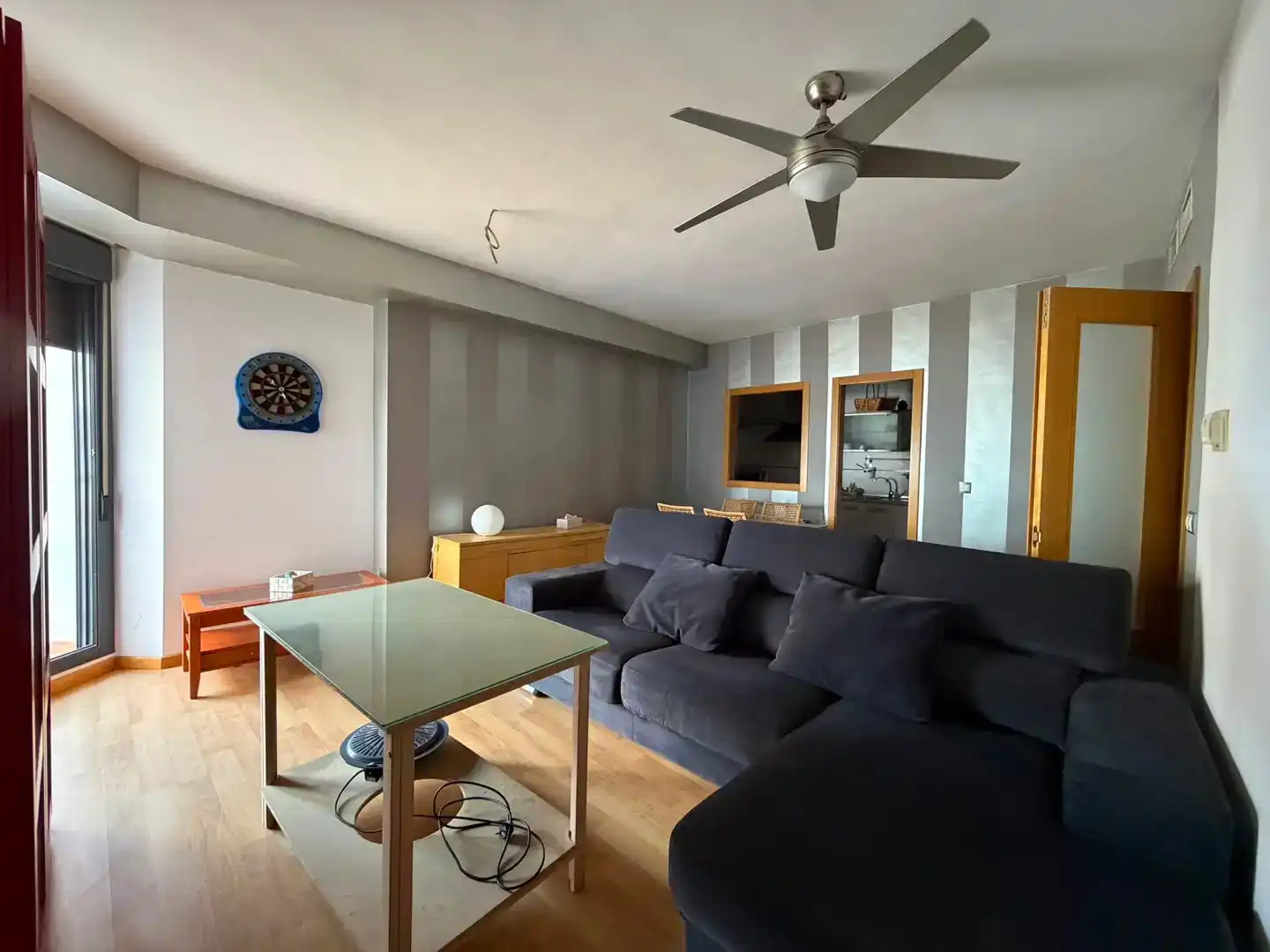 Sala d'estar de Pis en venda en Linares amb Aire condicionat i Balcó