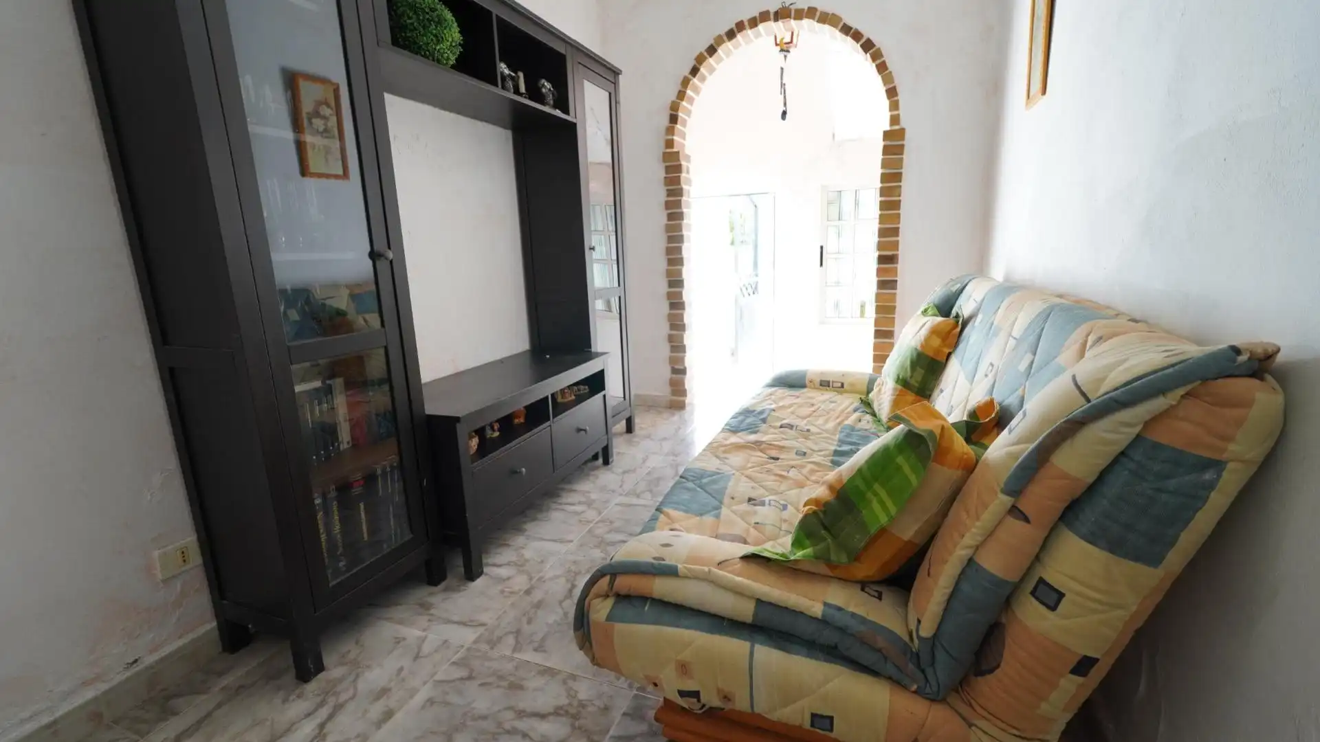 Sala d'estar de Casa o xalet en venda en Vega de San Mateo amb Moblat