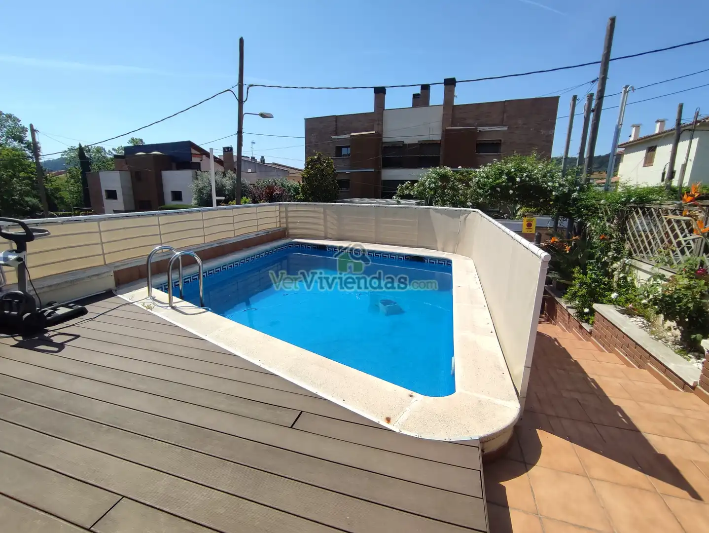 Piscina de Casa o xalet en venda en Cerdanyola del Vallès amb Aire condicionat, Calefacció i Jardí privat