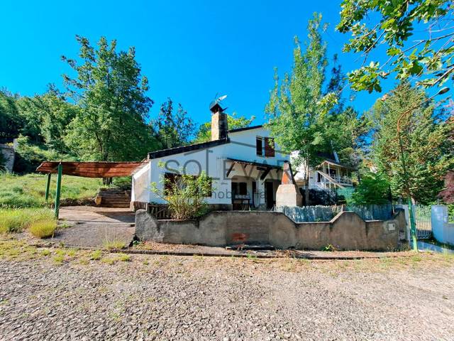 Casa-chalet en Venta en  Solà en Llimiana