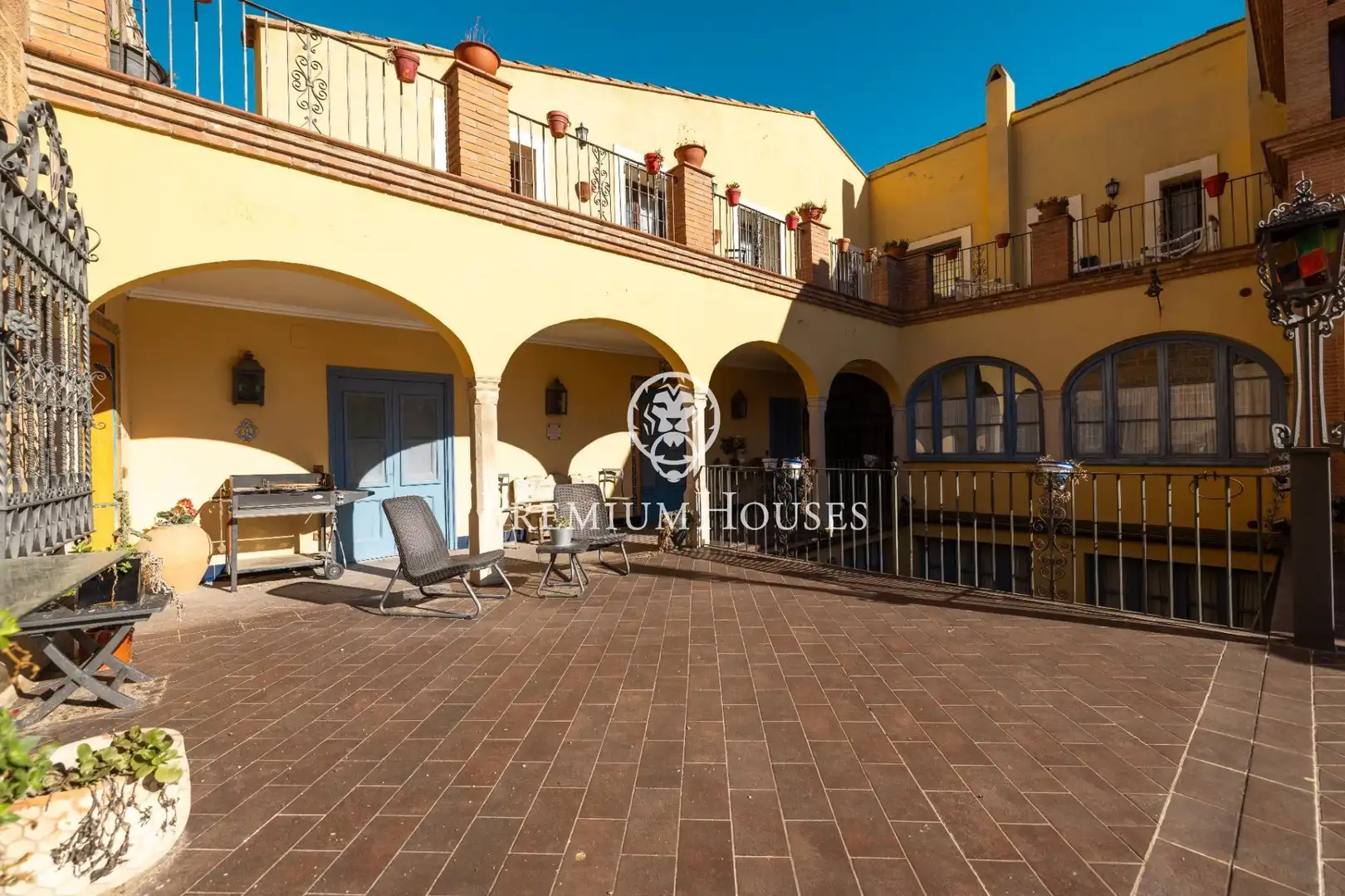 Houses for sale in Montblanc, Tarragona