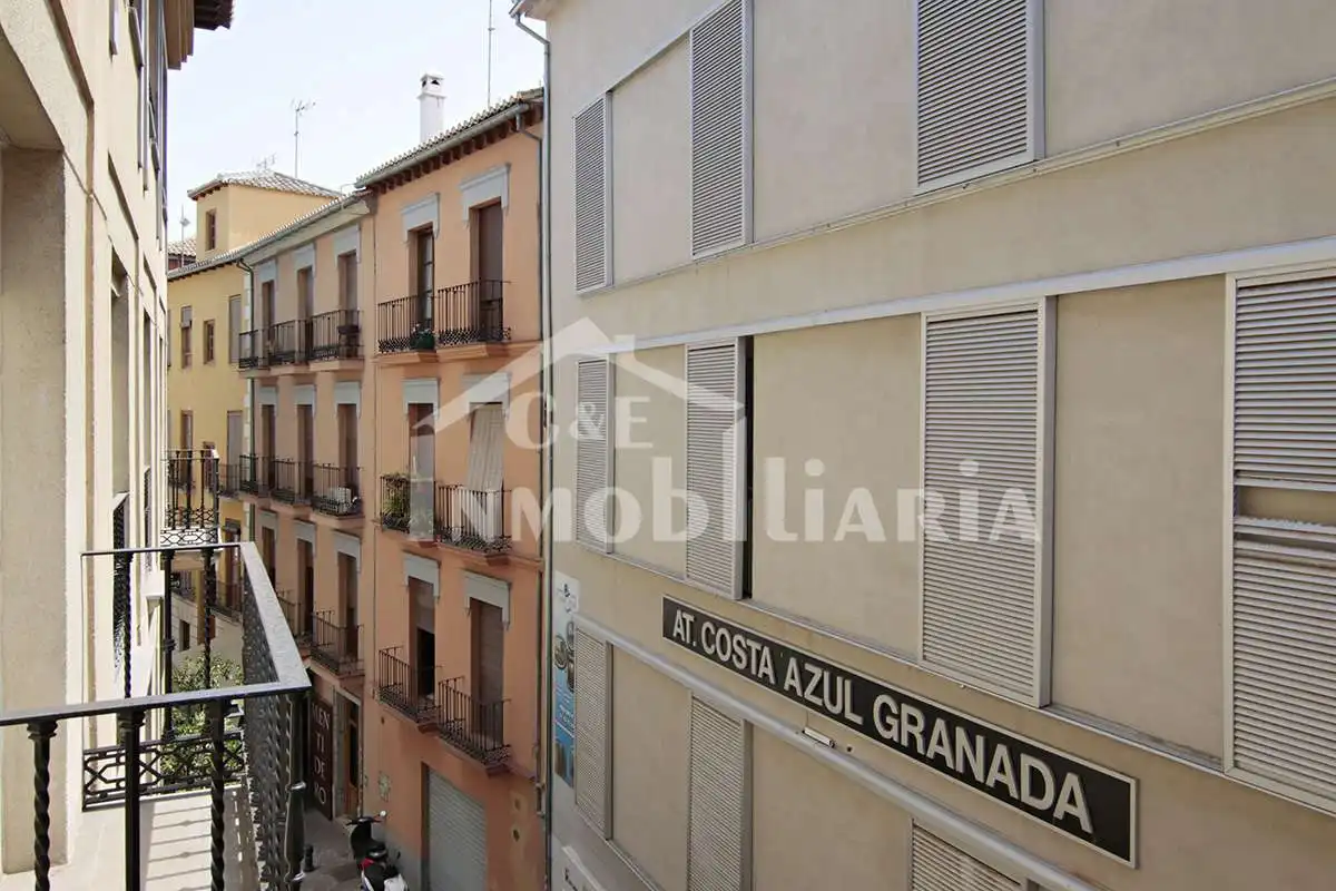 Vista exterior de Apartamento de alquiler en Granada con Aire acondicionado, Calefacción y Parquet