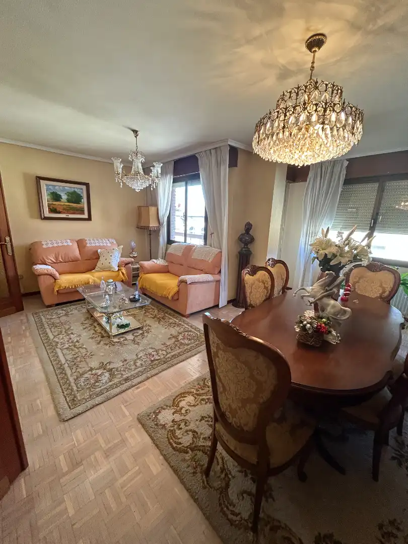 Sala de estar de Piso en venta en Burgos con Terraza y Amueblado