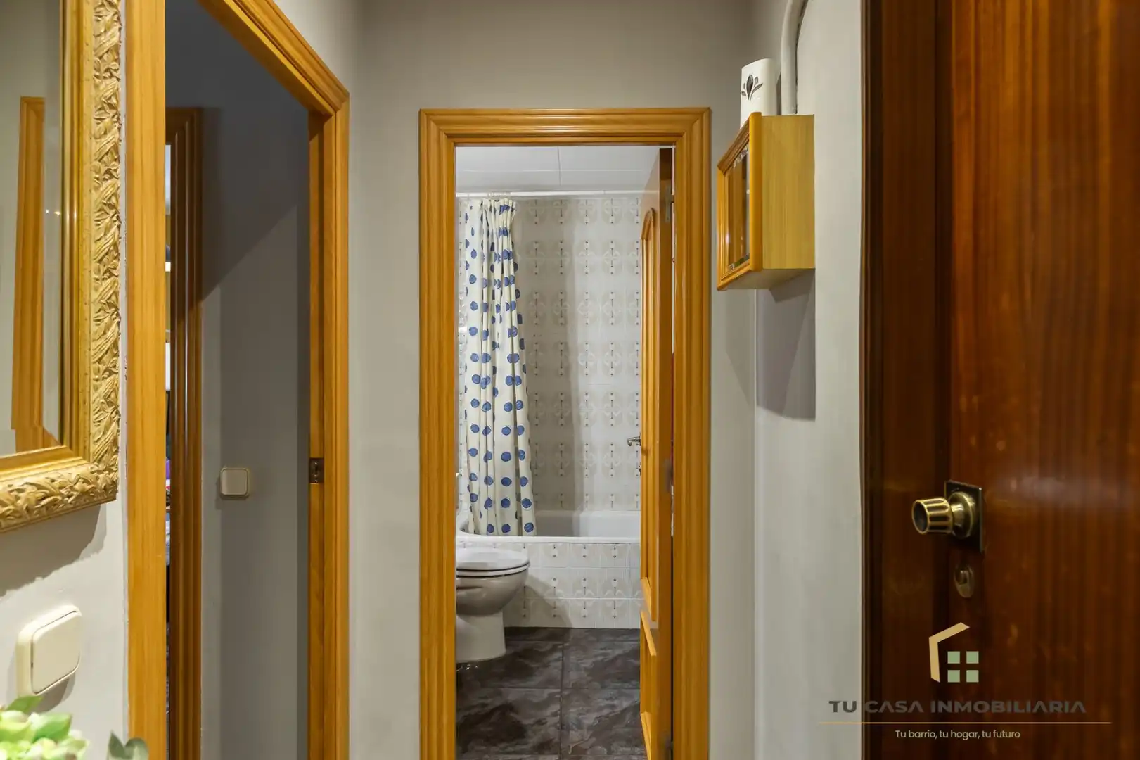 Bathroom of Flat for sale in Badalona  with Air Conditioner, Heating and Terrace