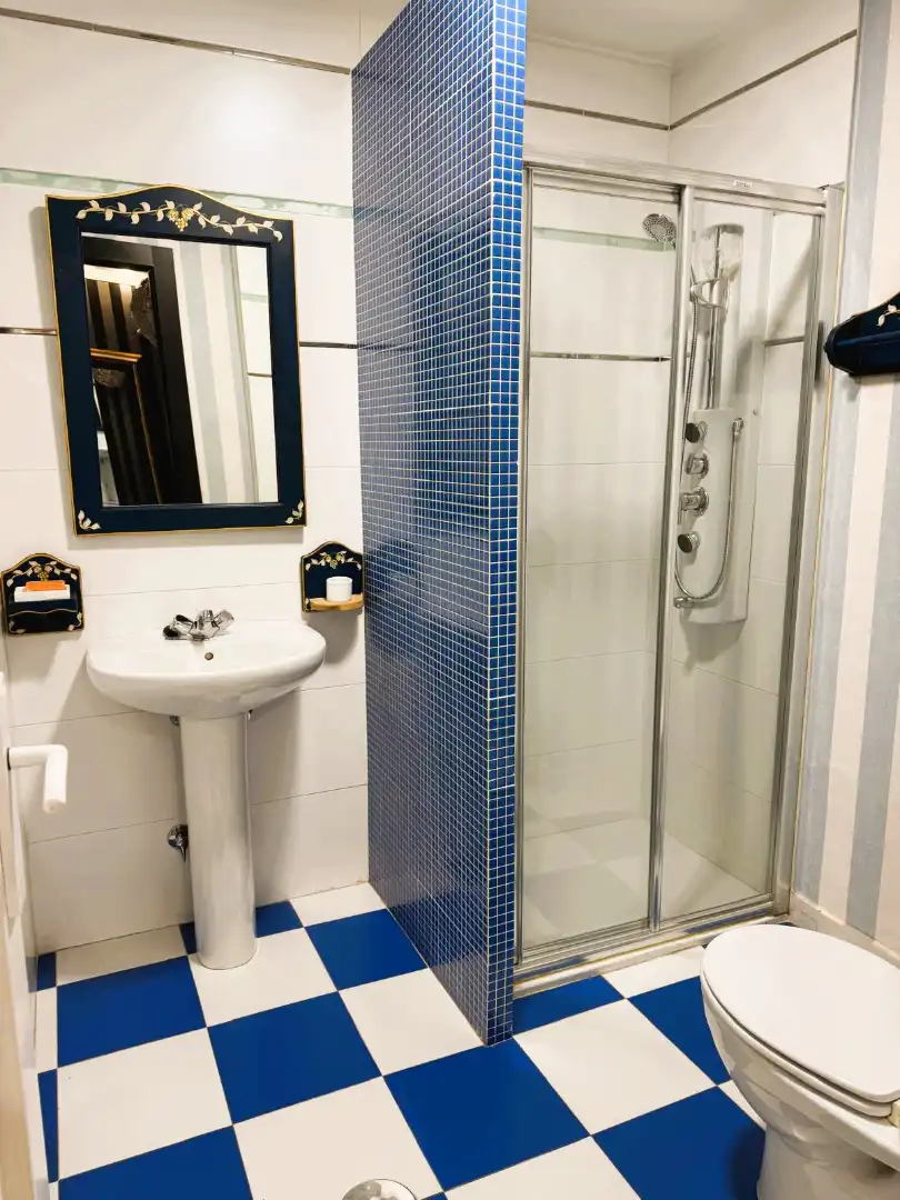 Baño de Piso en venta en Puertollano con Amueblado