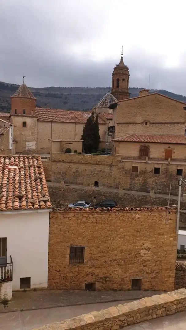 Vista exterior de Finca rústica en venda en La Iglesuela del Cid amb Terrassa i Traster