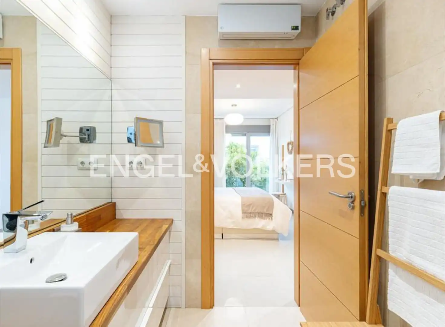 Bedroom of Flat for rent in Majadahonda  with Air Conditioner, Heating and Private garden