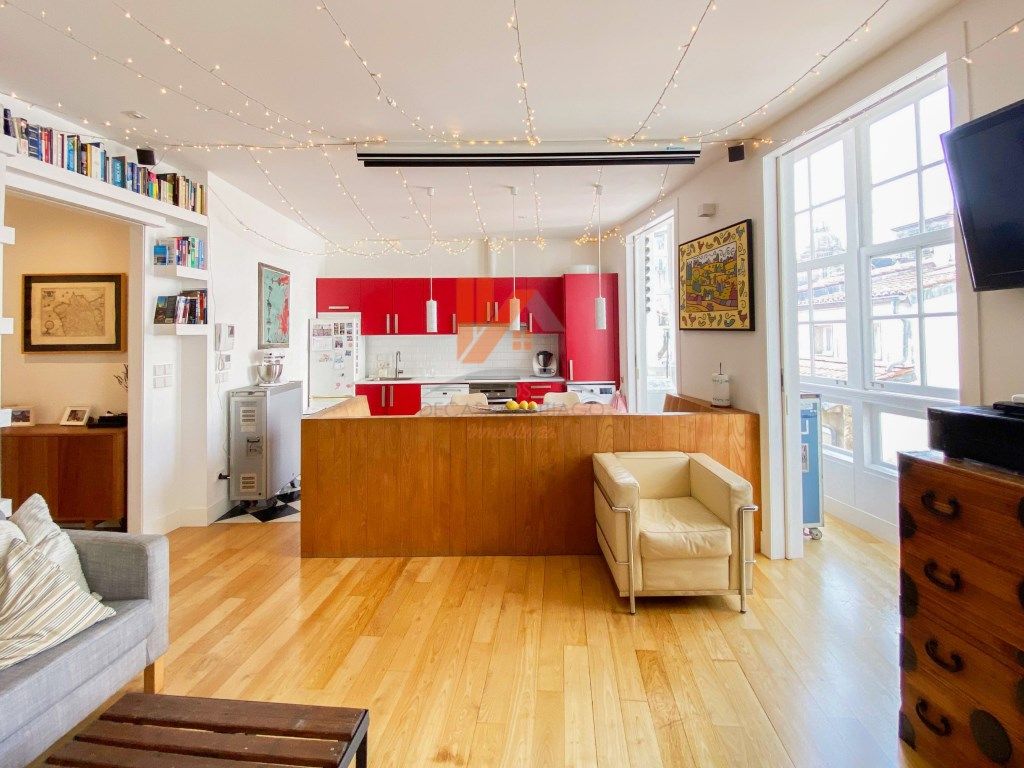 Kitchen of Flat for sale in Santiago de Compostela   with Oven, Washing machine and Microwave