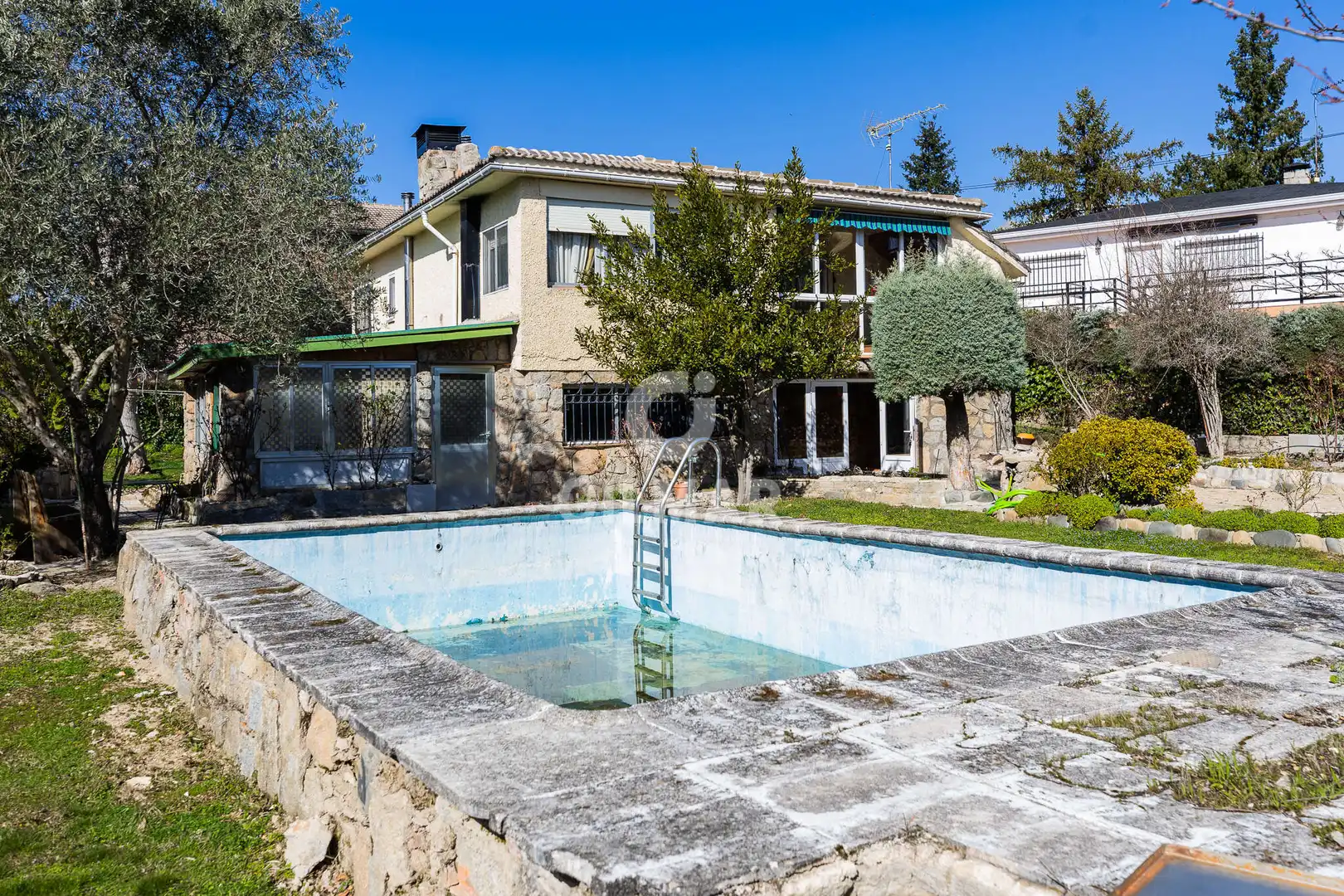 Piscina de Casa o chalet en venta en El Boalo - Cerceda – Mataelpino con Calefacción, Jardín privado y Piscina