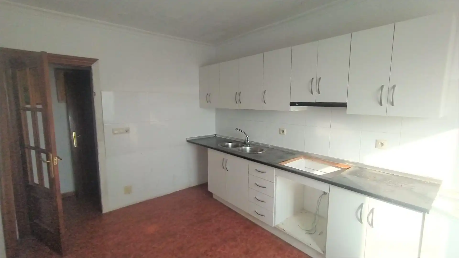 Houses for sale in C/ Plaza, Jimena