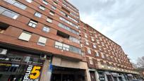 Exterior view of Flat for sale in Valladolid Capital  with Air Conditioner and Furnished