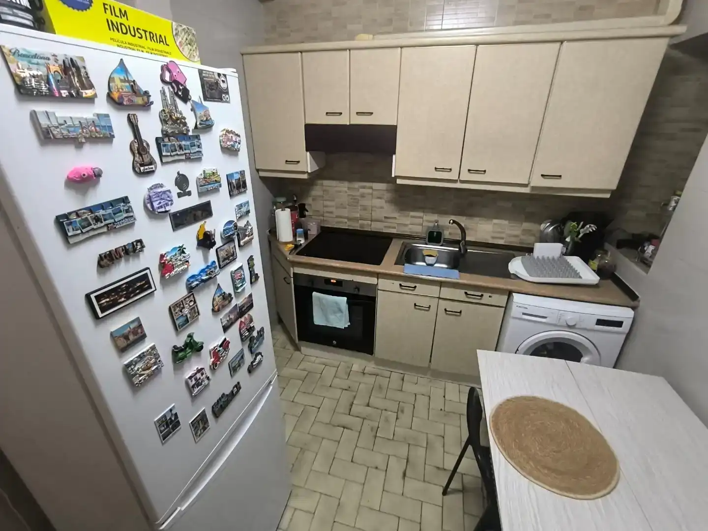 Kitchen of Flat for rent in Universidad