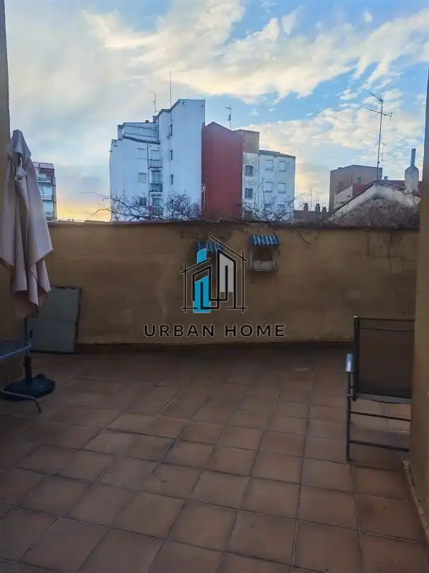 Terrasse von Gebäude zum Verkauf in León Capital 