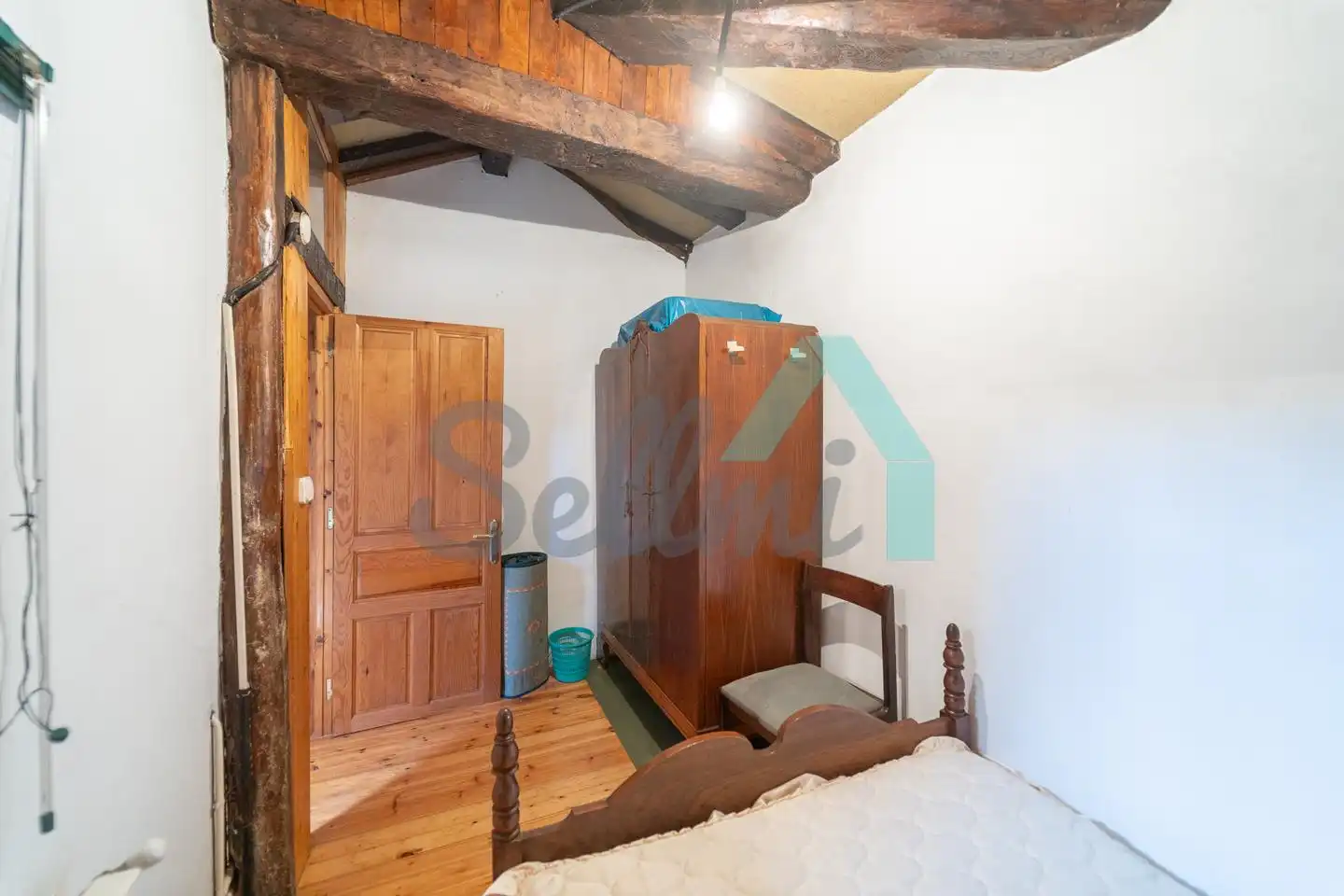 Schlafzimmer von Einfamilien-Reihenhaus zum Verkauf in Onís mit Heizung, Abstellraum und Balkon