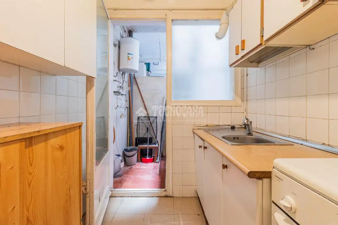Cocina de Piso en venta en Sant Cugat del Vallès con Terraza y Balcón