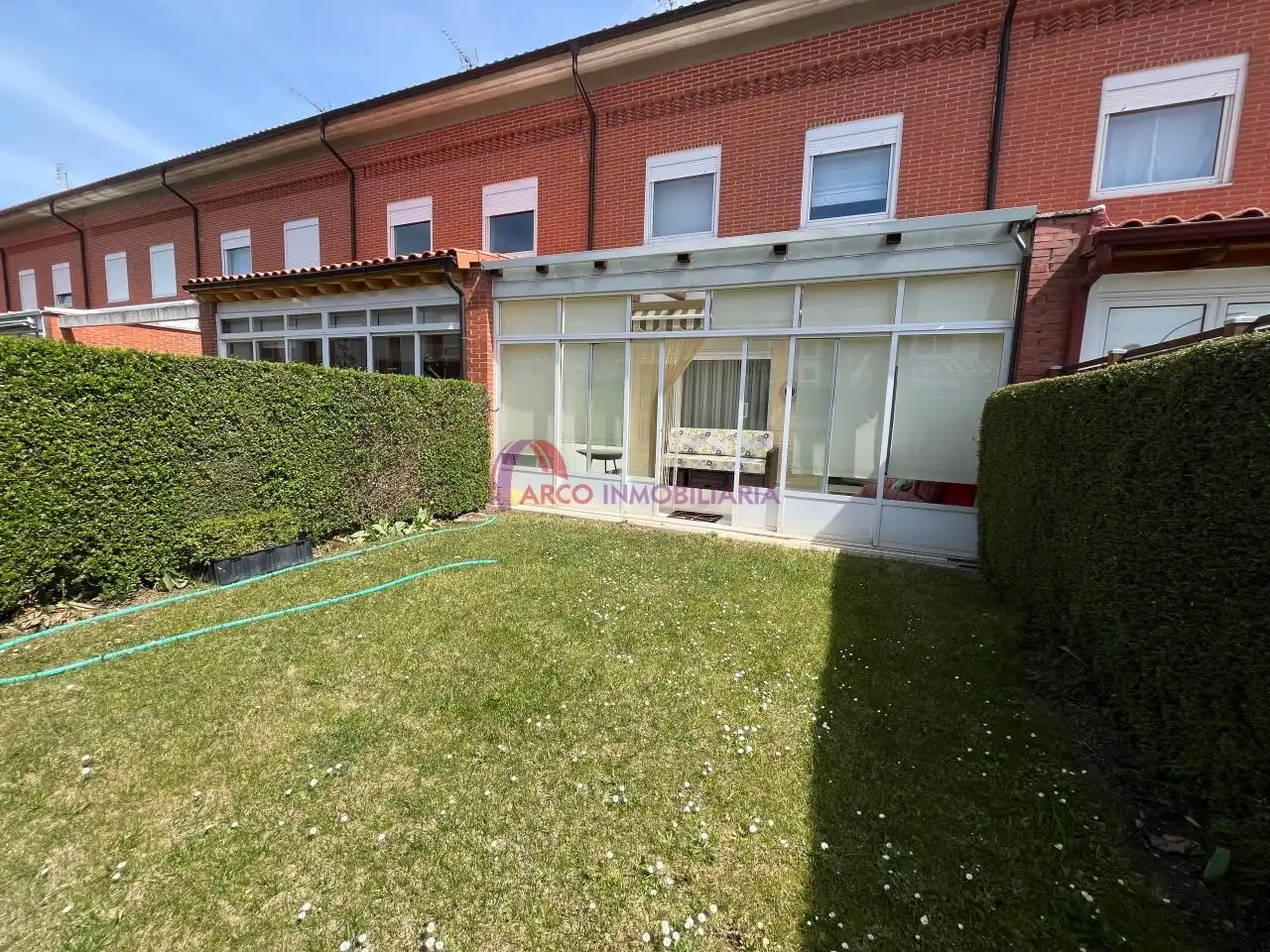 Garden of Single-family semi-detached for sale in Burgos Capital  with Heating, Private garden and Parquet flooring