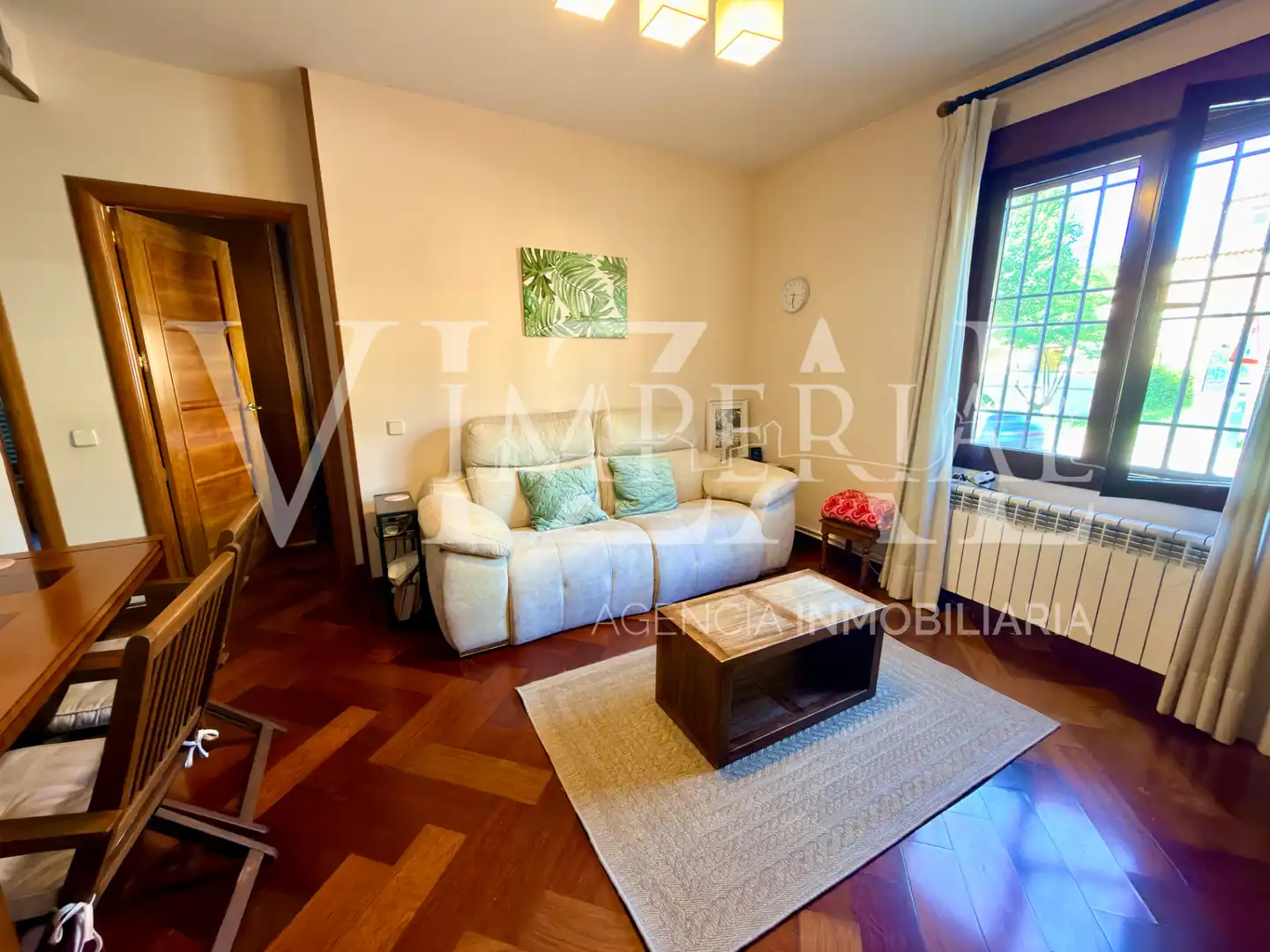 Sala de estar de Apartamento en venta en Toledo con Calefacción, Parquet y Trastero