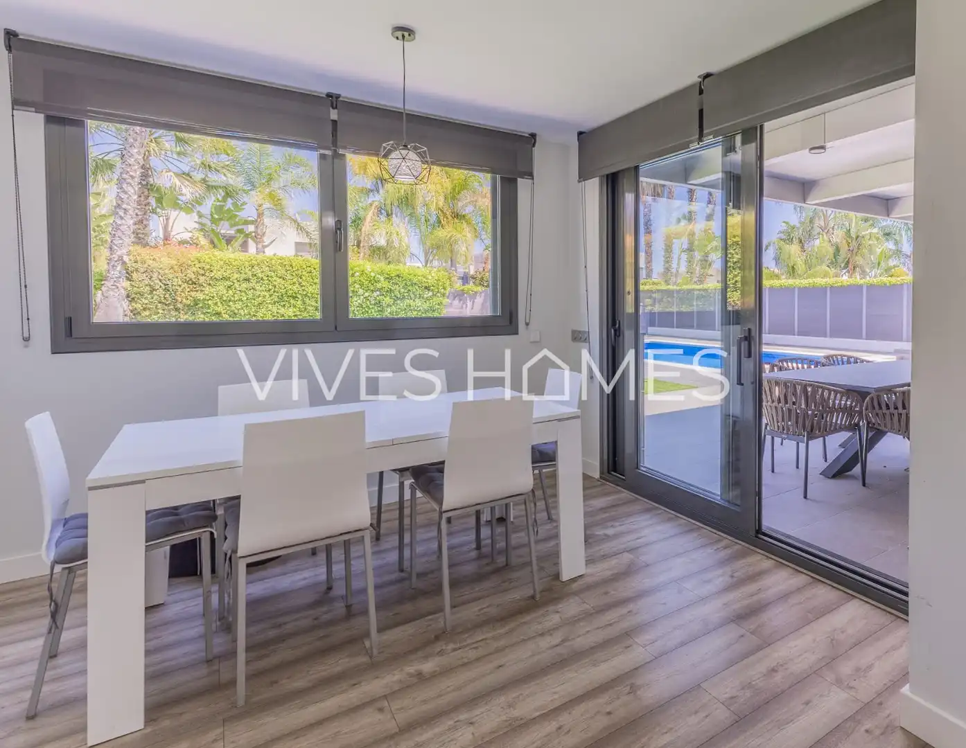 Comedor de Casa o chalet en venta en Sant Andreu de Llavaneres con Aire acondicionado, Calefacción y Jardín privado