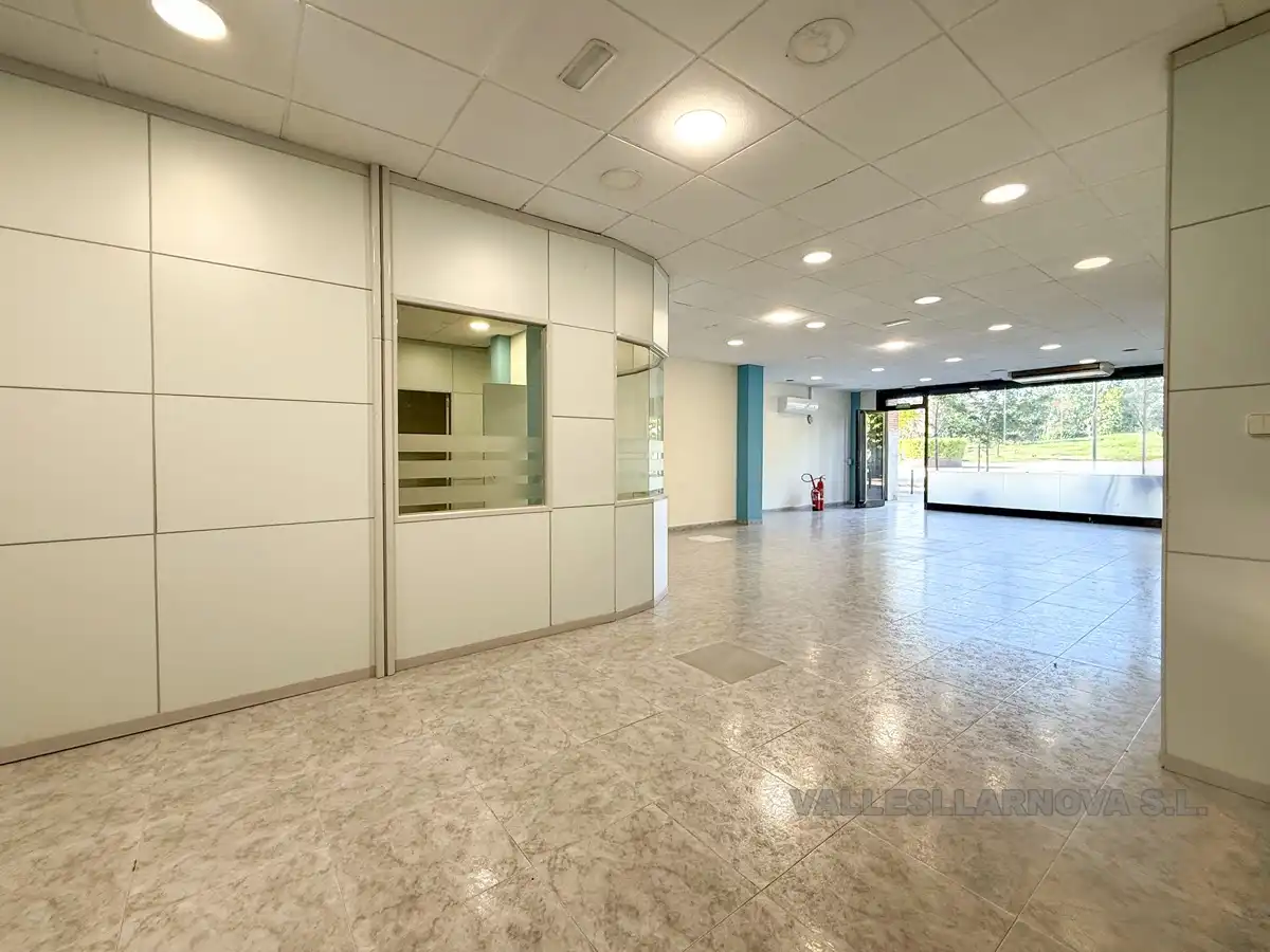 Commercial properties for rent in Mollet del Vallès  with Air Conditioner and Heating