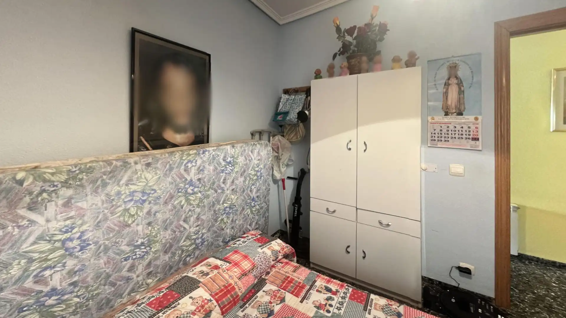 Bedroom of Flat for sale in Utiel  with Heating, Furnished and Washing machine