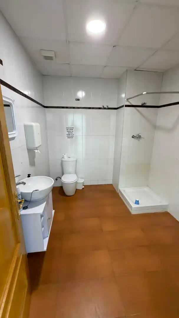 Baño de Local de alquiler en Valencia
